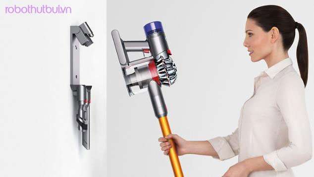 Dyson V8 12 Dyson V8